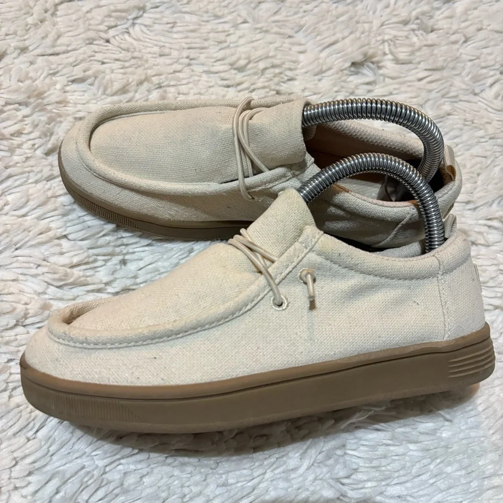 GAP‎ Kids Chambray Moc Sneakers Bedrock size 2 Cream Color Boys Shoes Slip On